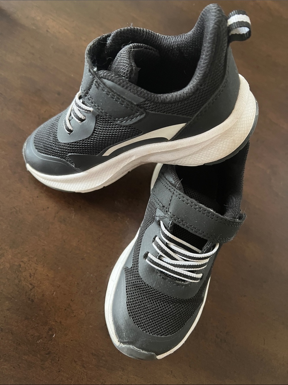 Kids Black and White Hook-and-Loop Sneakers